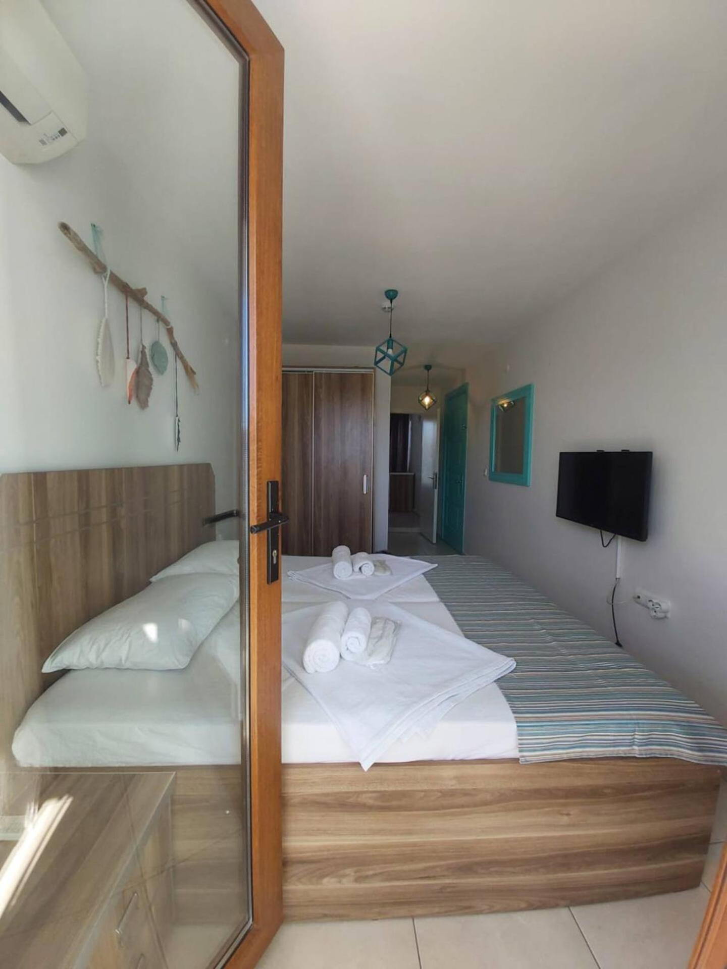Foca Mint Hotel Exterior foto